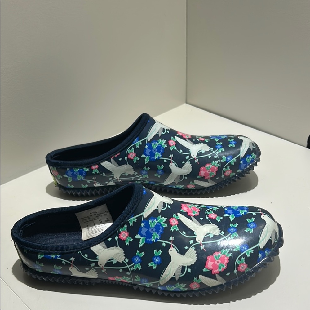 Western Chief Blue and Pink Winter & Rain Boots Floral Design - Picture 5 of 6